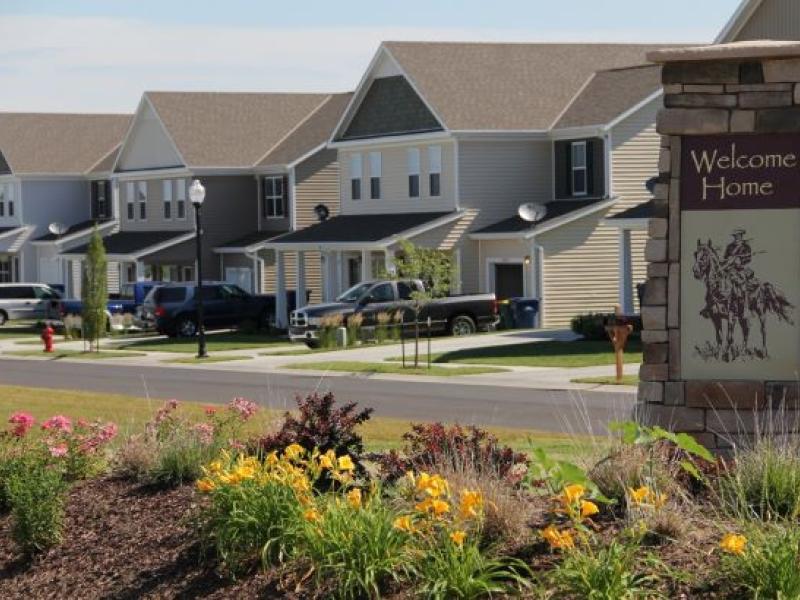 With features like walking paths, fitness facilities and ample outdoor space, Corvias’ housing communities await to welcome residents to their new home.